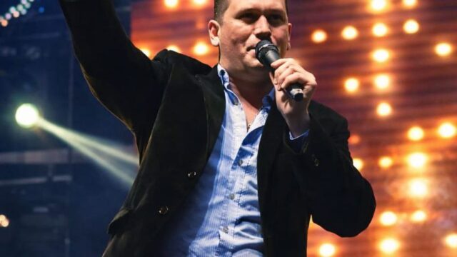 Jhon y cris música en vivo Córdoba